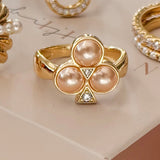 Clover Ring