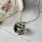 Elle Heart Necklace