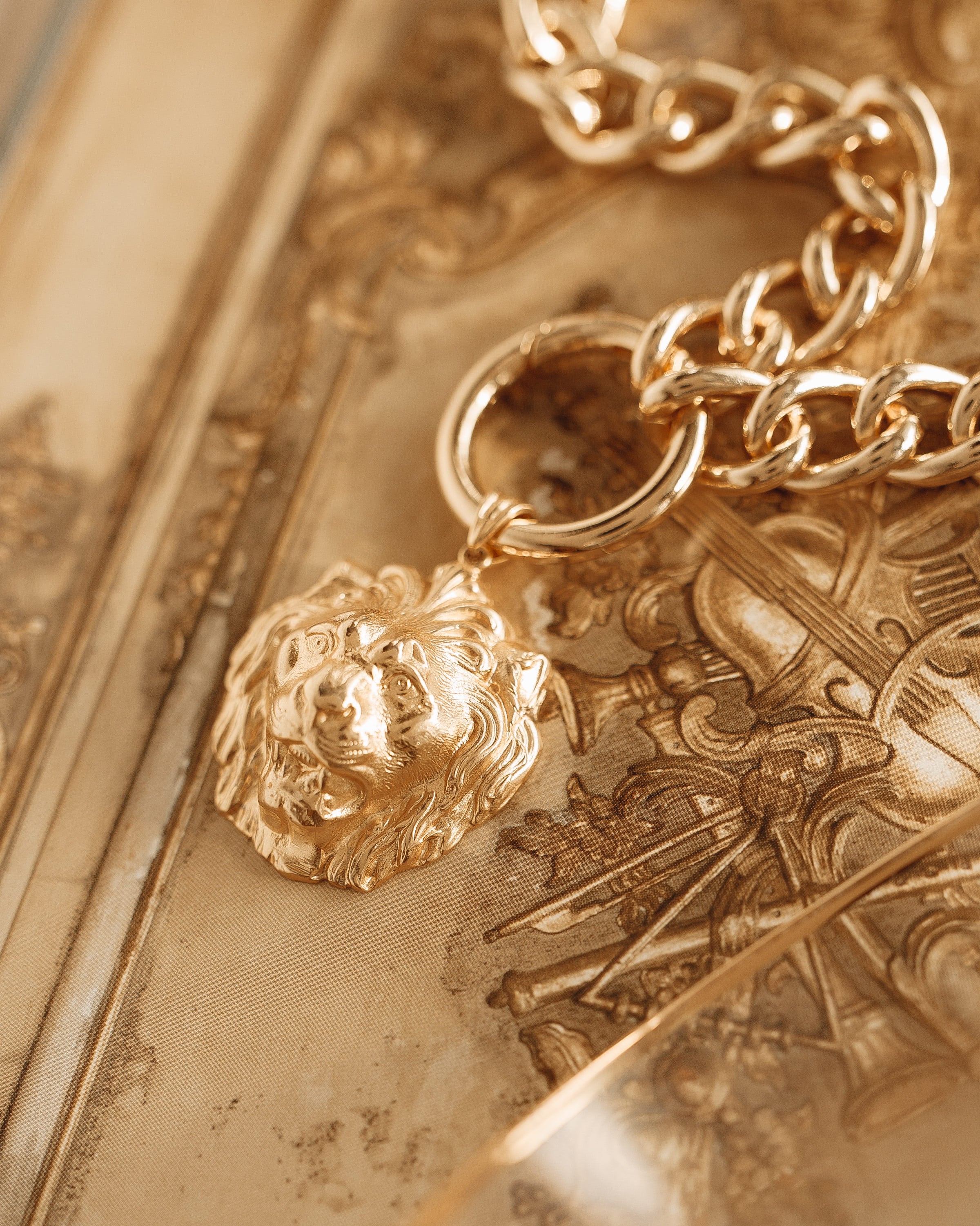 Gold Lion Necklace - bijoulimon.com 3