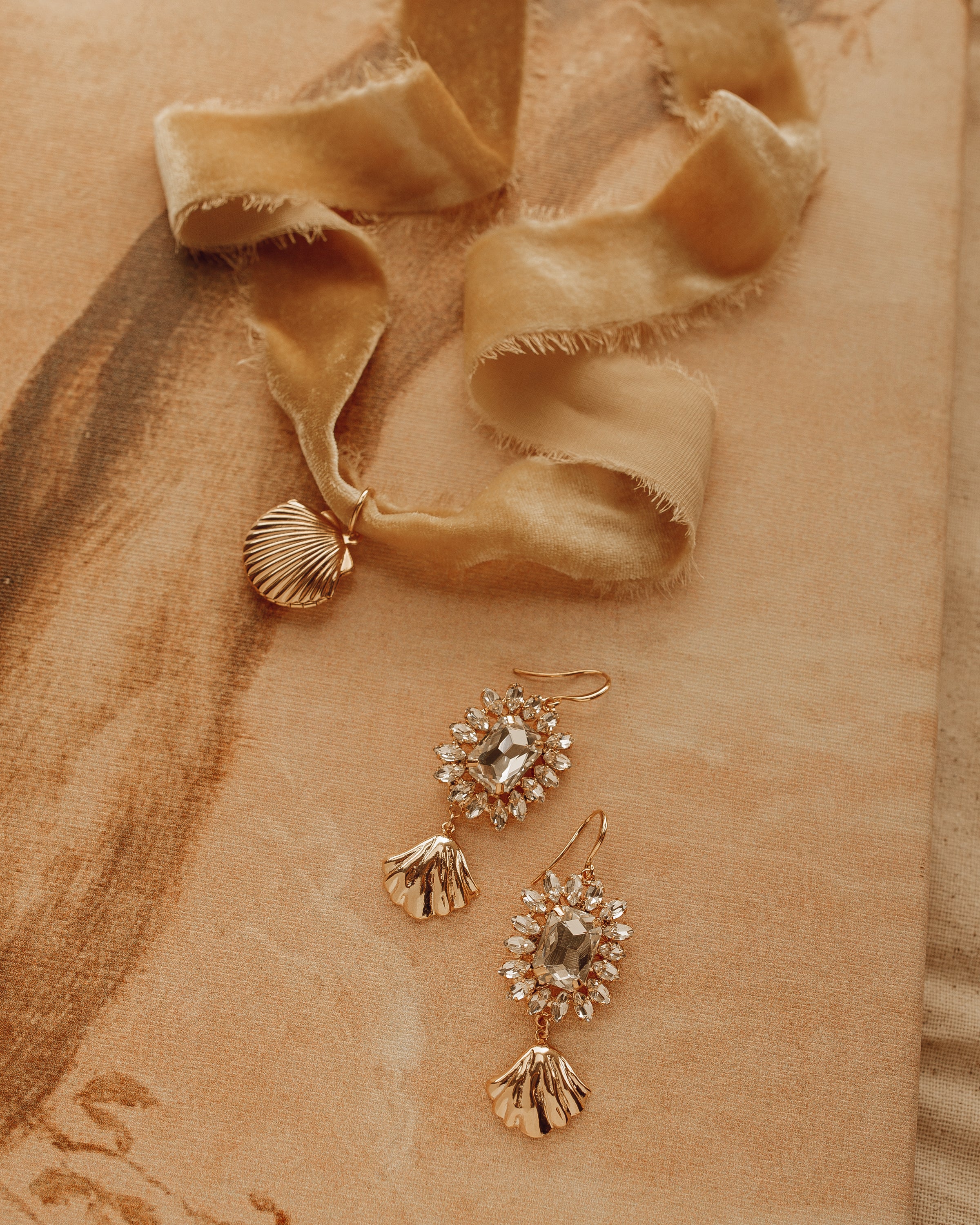 Aubrey Earrings - bijoulimon.com 2