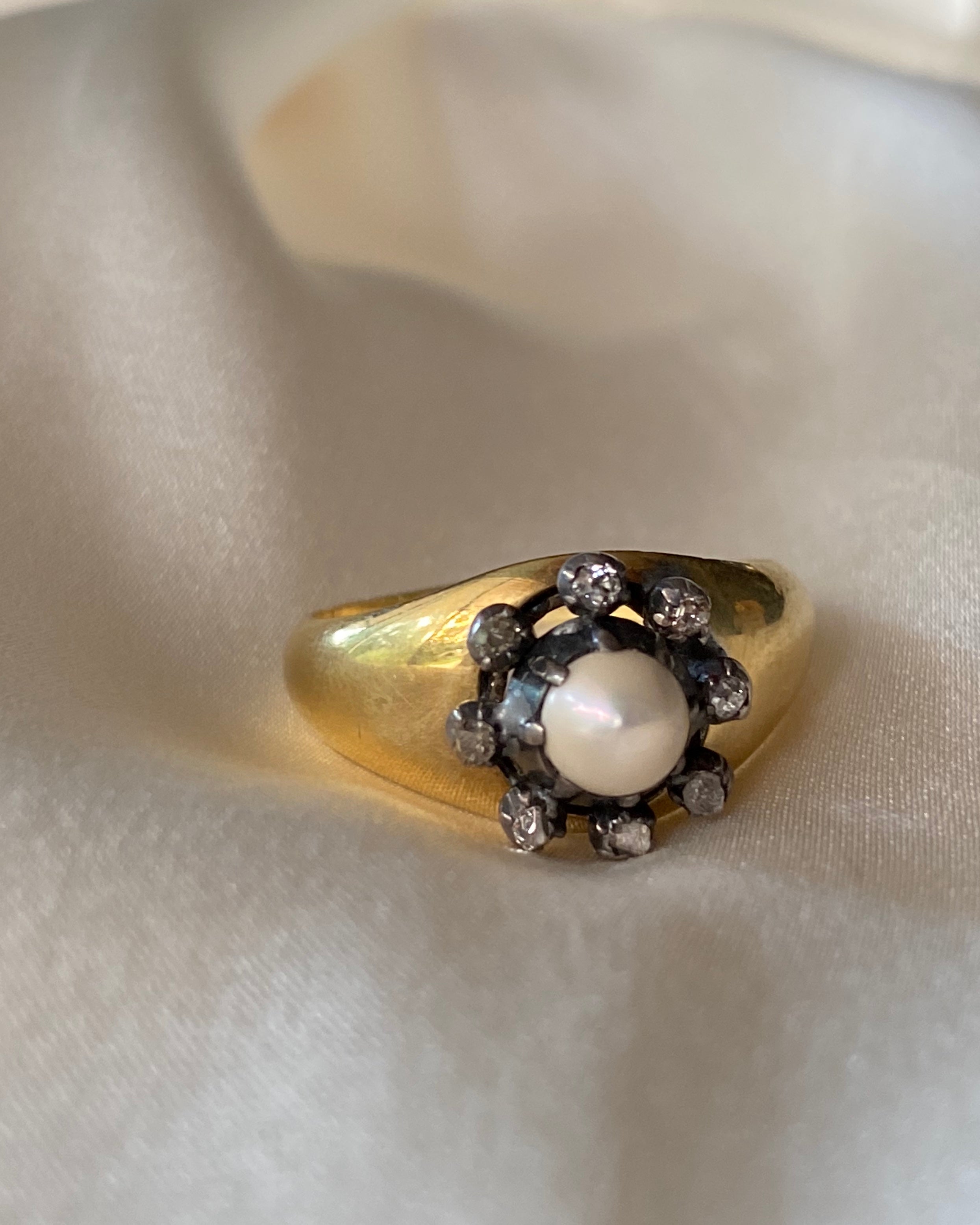 Victorian Pearl Diamond Ring - bijoulimon.com
